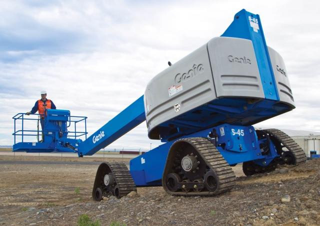 Genie S-40 TraX Crawler Telescopic Boom Lifts (2022 - 2026) Specifications & Dimensions