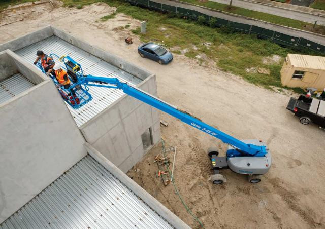 Genie S-45 HF Wheeled Telescopic Boom Lifts (2021 - 2026) Specifications & Dimensions