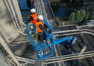 Genie S-85 XC Wheeled Telescopic Boom Lifts (2017 - 2026) Specifications & Dimensions