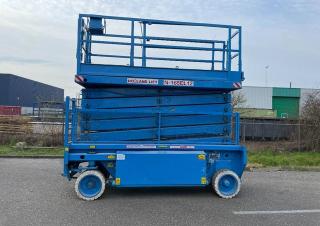 S 88 E 10 German Standard Lift Wheeled scissor lifts