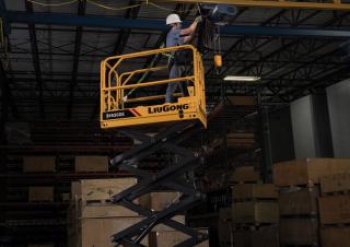 S1930DE Liugong Wheeled scissor lifts