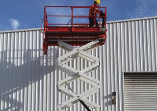 S3970BE Snorkel Wheeled scissor lifts