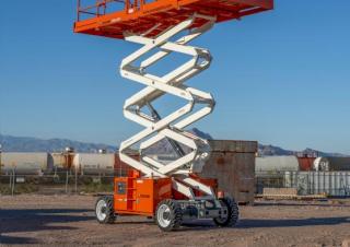 S9033RT Snorkel Wheeled scissor lifts