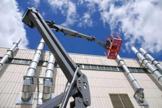 SJ 51 AJ Skyjack Wheeled Articulating Boom Lifts