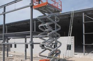SJ 8831 Skyjack Wheeled scissor lifts
