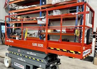 SJ II 3220 Skyjack Wheeled scissor lifts