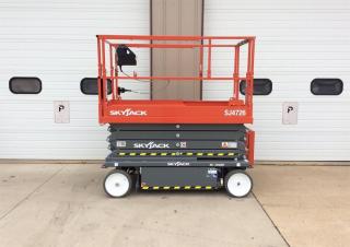 SJ4726 Skyjack Wheeled scissor lifts