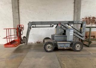 SJKB 40 I Skyjack Wheeled Articulating Boom Lifts