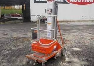 SJPI 20 Skyjack Single Vertical Mast Boom Lifts
