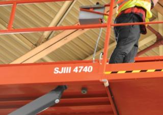 SJPX 35 Skyjack Single Vertical Mast Boom Lifts