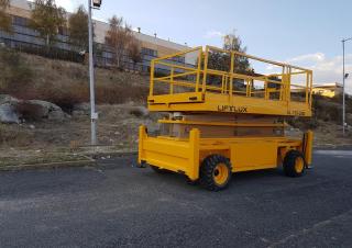 SL 135-24 Liftlux Wheeled scissor lifts