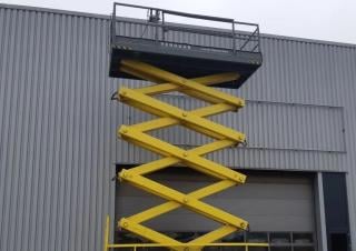 SL 172-24 Liftlux Wheeled scissor lifts