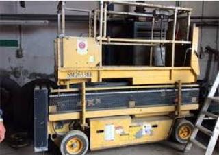 SM 2633 BE Grove-Manlift Wheeled scissor lifts