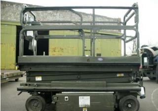 SM 2646 E Grove-Manlift Wheeled scissor lifts