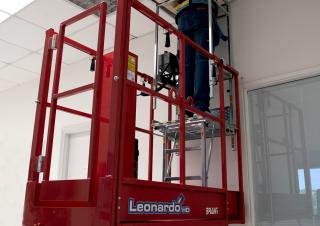 Small-E Bravi Single Vertical Mast Boom Lifts