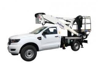Snake 147 Oil & Steel Trailer Mounted Articulating Boom Lifts