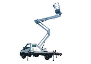 Snake 2815 Plus Oil & Steel Trailer Mounted Articulating Boom Lifts