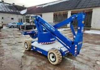 SP 37 UpRight Wheeled Articulating Boom Lifts