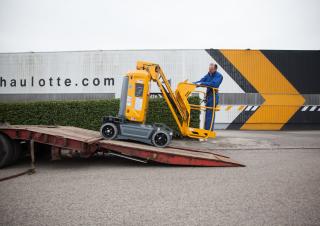 Star 8 Haulotte Single Vertical Mast Boom Lifts