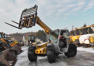 T 2556 Sambron Telehandler Specs & Dimensions