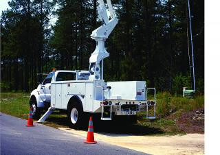 Altec TA37M Trailer Mounted Articulating Boom Lifts (2017 - 2023) Specifications & Dimensions