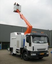 Taurus 265-12,5 Custers Trailer Mounted Articulating Boom Lifts