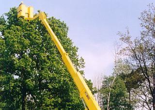 Taurus 300-20 Custers Trailer Mounted Articulating Boom Lifts