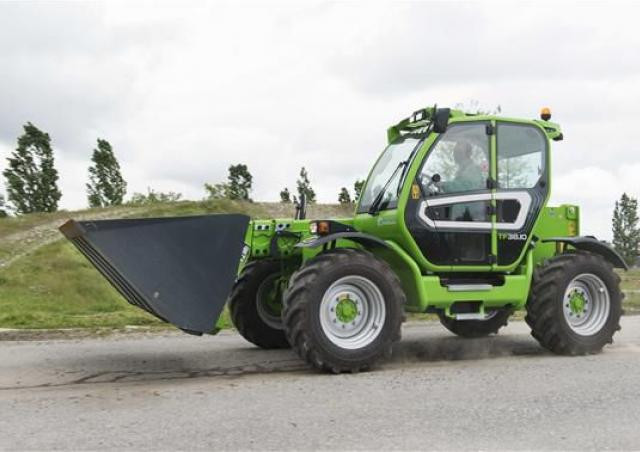 Merlo TF 38.10 CS-140 Telehandler Specs & Dimensions (2016 - 2020)
