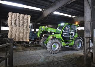 Merlo TF 42.7 TT CS-145-CVTRONIC Telehandler Specs & Dimensions (2020 - 2026)