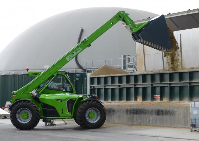 Merlo TF 50.8 T-CS-156-CVTRONIC Telehandler Specs & Dimensions (2015 - 2017)