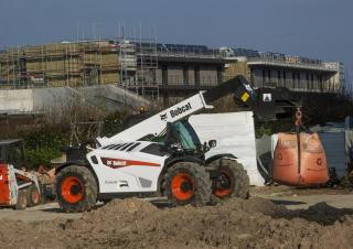 Bobcat TL30.60 Low Cab 100 IV Telehandler Specs & Dimensions (2017 - 2018)