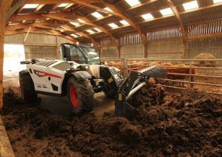 Bobcat TL38.70HF AGRI 130 IV Telehandler Specs & Dimensions (2017 - 2021)