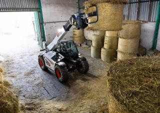 Bobcat TL43.80HF 135 V Telehandler Specs & Dimensions (2021 - 2026)