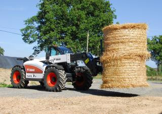 Bobcat TL470HF IIIB Telehandler Specs & Dimensions (2014 - 2017)
