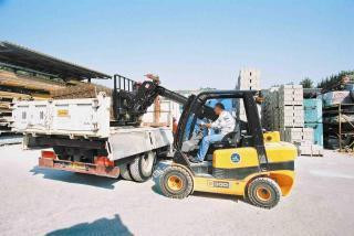 JCB TLT 30 D 4x4 Telehandler Specs & Dimensions (2001 - 2008)