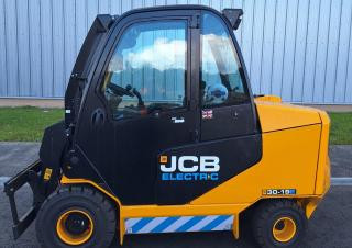 JCB TLT30-23D  Telehandler Specs & Dimensions (2021 - 2025)