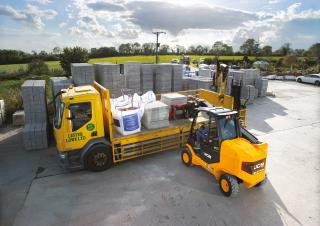 JCB TLT35D Telehandler Specs & Dimensions (2009 - 2016)