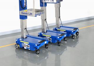 UC7 AHI Single Vertical Mast Boom Lifts