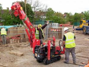 UNIC URW 094 crane - load chart, specs & dimensions (2005 - 2026)