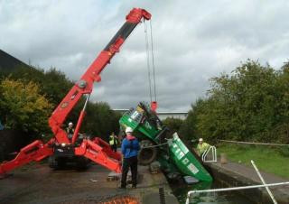 UNIC URW 706 crane - load chart, specs & dimensions (2007 - 2008)