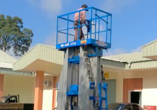 UT58 AHI Single Vertical Mast Boom Lifts