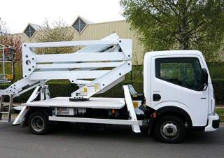 VAT 60 NE Klubb Trailer Mounted Articulating Boom Lifts