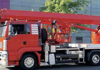 WT 370 Palfinger Truck Mounted Telescopic Boom Lifts