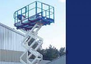 X 33 RT UpRight Wheeled scissor lifts