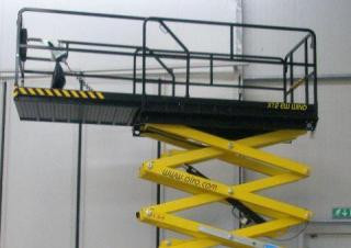 AIRO X12 EW Wind Wheeled scissor lifts (2015 - 2026) Specifications & Dimensions