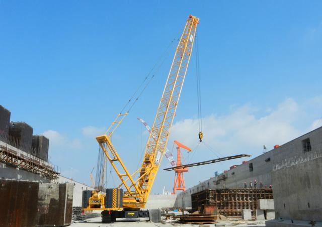 XCMG XGC180 crane - load chart, specs & dimensions (2017 - 2026)