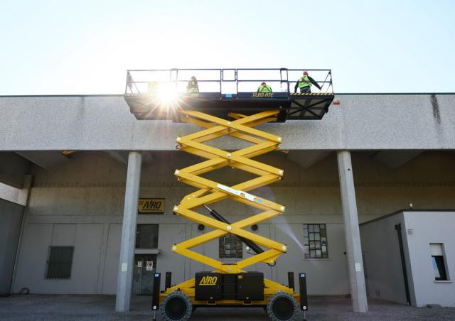 AIRO XL20 RTD Wheeled scissor lifts (2022 - 2025) Specifications & Dimensions