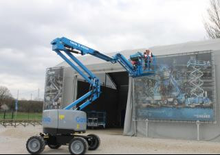 Genie Z-45/25XC Wheeled Articulating Boom Lifts (2016 - 2022) Specifications & Dimensions