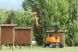 Zebra 16 ATN Wheeled Articulating Boom Lifts